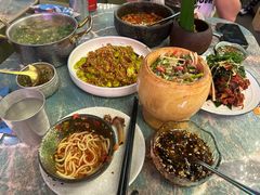 -浩海火燒雲傣家菜(芮欧百货店)