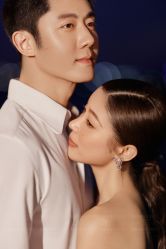 -至臻微拉婚纱摄影