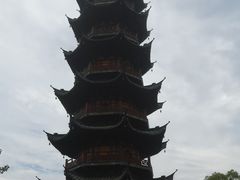 -龙华寺