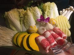 -润泽园椰子鸡(汇一城店)