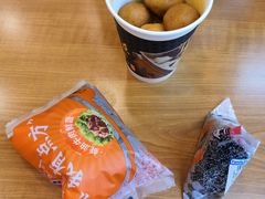 -全家便利店(南峰中心店)