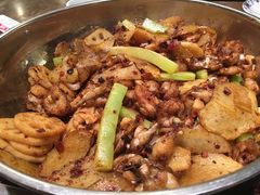 干锅牛蛙-蛙蛙叫干锅年代(簋街总店)
