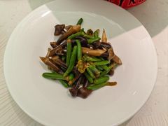 -大树餐厅(红旗街万达店)