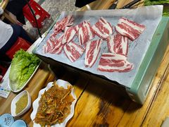 -老东北烤肉(金山店)