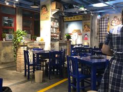 大堂-马路边边串串香(大成路店)