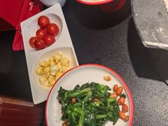 -辣尚瘾·烤鱼·新川菜(牡丹园直营店)