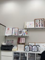 -赢韵美甲美睫瑞士净斑中心