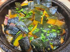 石锅生焗板栗南瓜-鱼满楼(汉中门大街店)