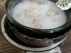 -鸿渡渔庄·特色鸭咀鱼