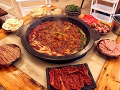 -黄潇洒老火锅(九眼桥宏济巷店)