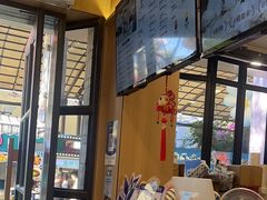 -霸王茶姬(南强街店)
