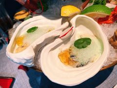 -弦月窗LUNETTE BY AMANDA(复兴路店)