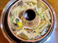 -岳记兴隆·青城腊排铜火锅(融创店)