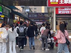 -万达广场(南昌红谷滩店)