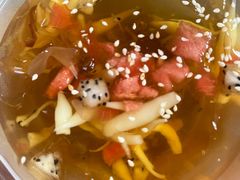 -黄利砖万峰林布依特色酸笋牛肉馆