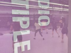 -超级猩猩健身·团课(陆家嘴中心店)