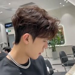 -丝语萱形象