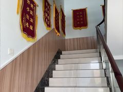 -瑞鹏宠物医院·内科·中兽医·骨科(苗圃店)