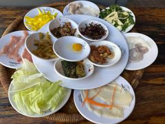 -桥香园云南过桥米线(金马碧鸡店)