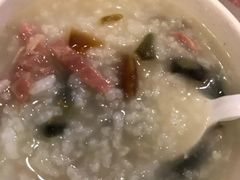-肯德基(成都机场T2到达精选店)