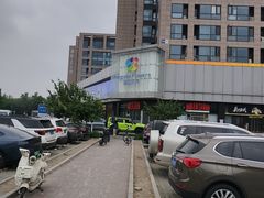 -迪卡侬(西三旗店)