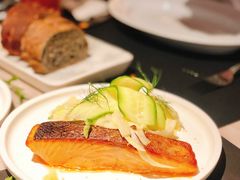 周末早午餐香煎新西兰三文鱼-壳里西餐厅Coquille Seafood Bistro(蒙自路店)