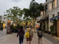-比斯特上海购物村精品奥特莱斯