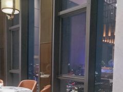 -万达文华酒店·48F云端窗景美食汇自助餐厅