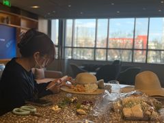 -蔚来中心(北京中关村店)