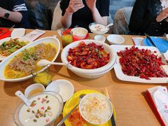 -渝信川菜 · 川味家常菜(财富购物中心店)