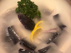 -草家酱蟹炭火烤肉店(珲春南路二店)