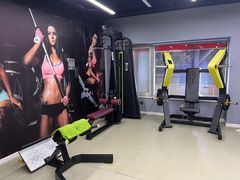 -即刻健身馆(对外经贸店)