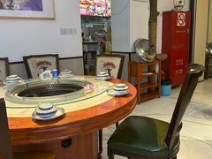 -雪乡人家东北菜·铁锅炖一切(高斯路店)