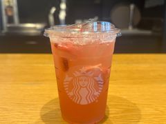 粉莓柠力生咖-星巴克臻选(华堂·新辰汇店)