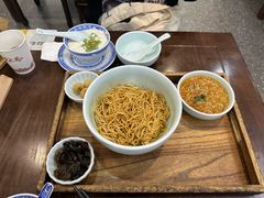 -蟹上黄·蟹黄面·江南糖水(人民广场店)