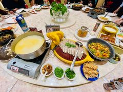 -沪华海鲜大酒楼(南汇店)