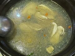 -濠轩阁特色生蚝火锅(水湾路店)