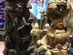 -芽庄中心购物广场