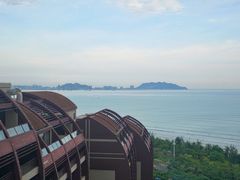 -三亚湾海居铂尔曼度假酒店