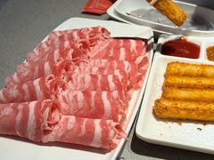 -海底捞火锅(新松江路生日主题店)