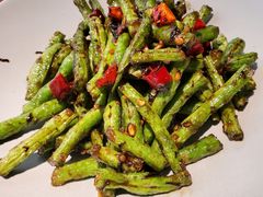 -蜜桃餐厅·伴山(湖滨商业街店)