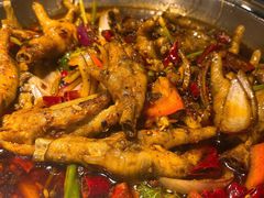 -休记光头香辣蟹干锅店(衣冠庙店)