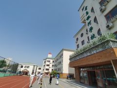 -青岛银河学校