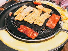 -胡悦里韩式烤肉(芝罘万达广场店)