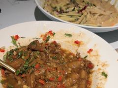 -关东小磨东北菜(漕河泾印象城店)