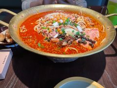 -张翻越·川渝冒菜·武汉黑鸭煲(城北万象城店)