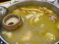 -朴小妹人参鸡汤火锅(长白山万达店)