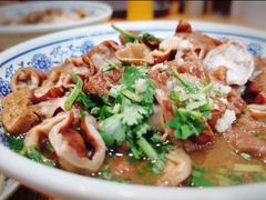 卤煮火烧-门框胡同百年卤煮(新街口店)