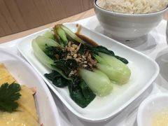-东荟城名店仓
