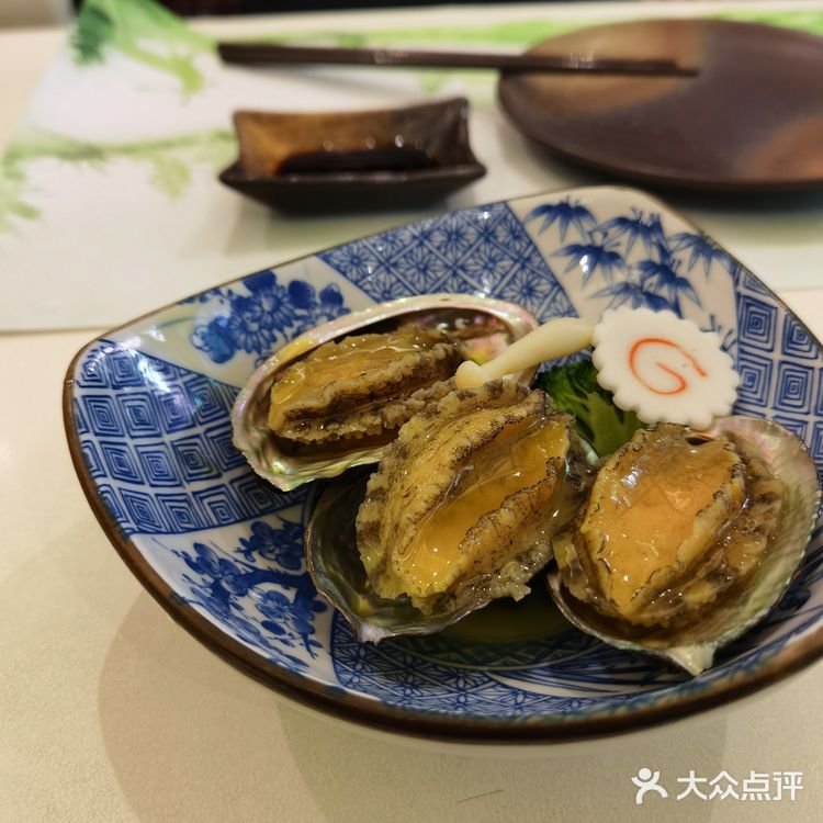 娃吃的鳗鱼饭一个半小时才上来